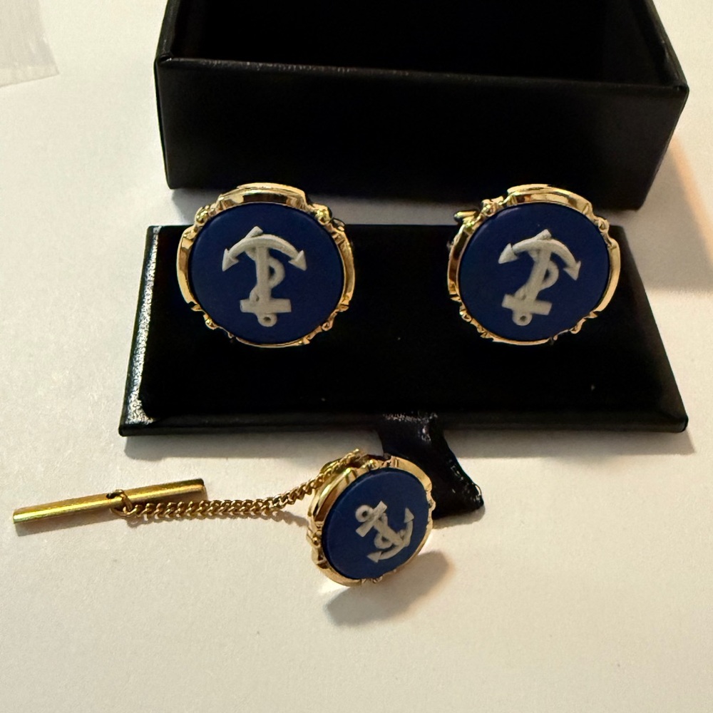 Wedgwood Blue and Gold Anchor Cufflinks Set
